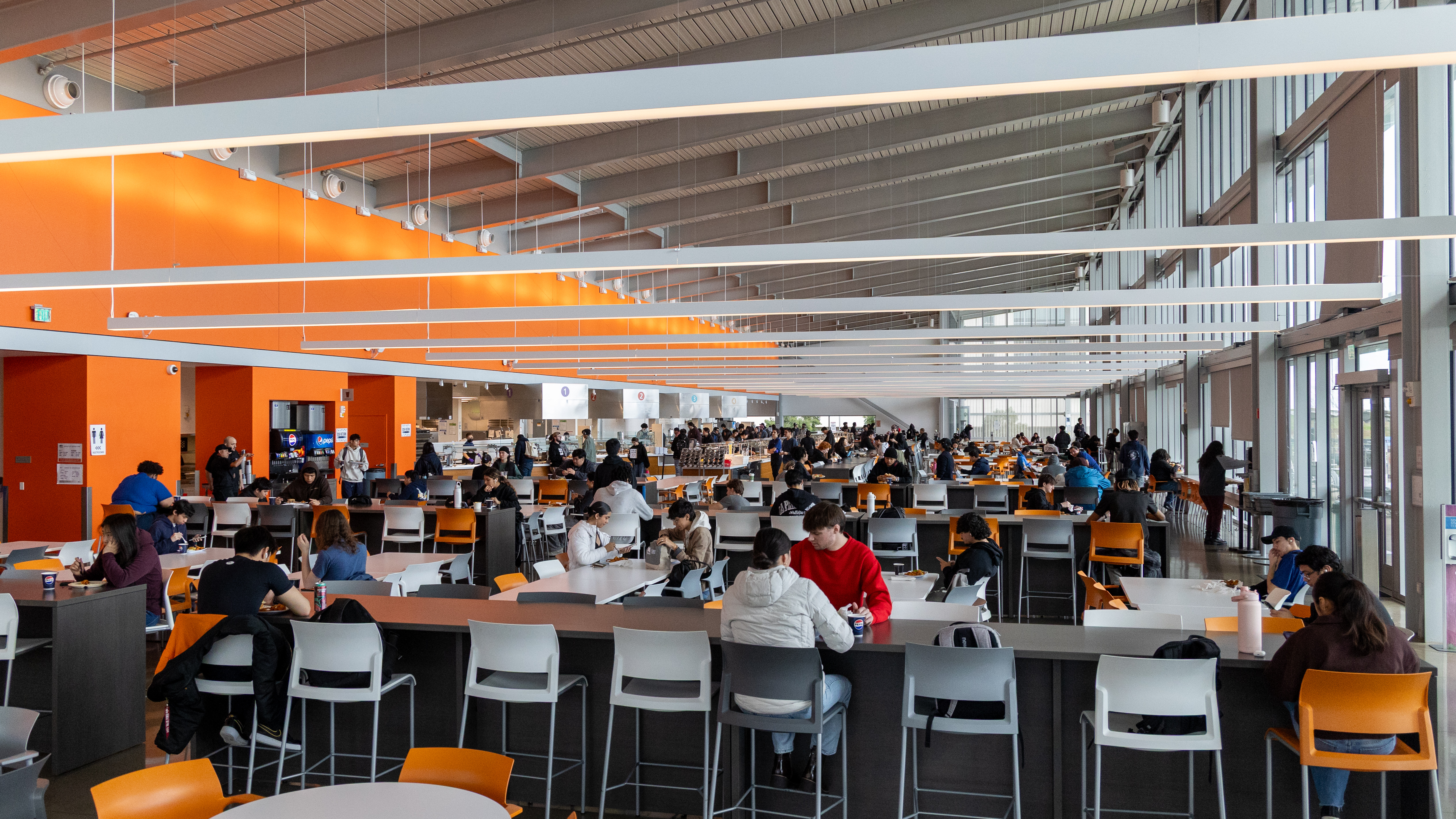 Students dining at UC Merced Pavilion